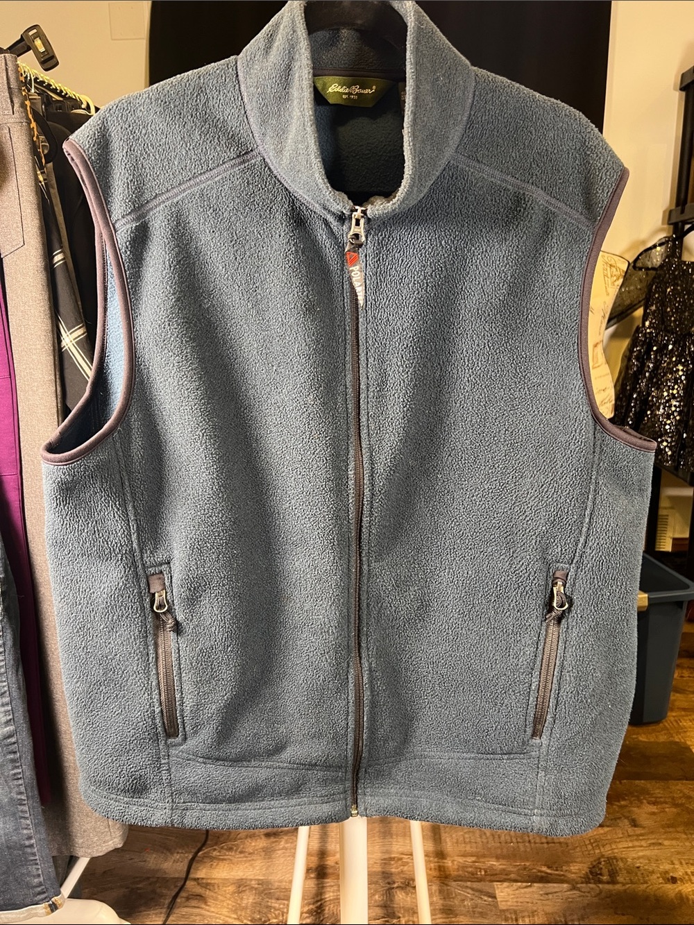 Eddie Bauer Men's Steel Blue Fleece Vest with Zip Pockets
